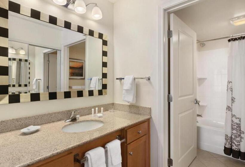 스탠다드 스튜디오 킹침대, Residence Inn By Marriott Newport Middletown
