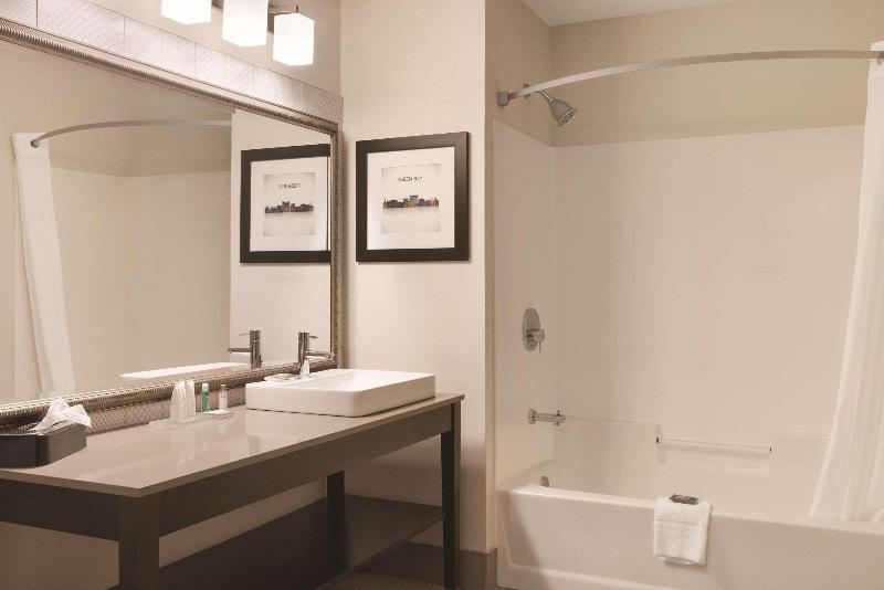 חדר סטנדרט עם מיטת קינג, Country Inn & Suites By Radisson, Green Bay North, Wi