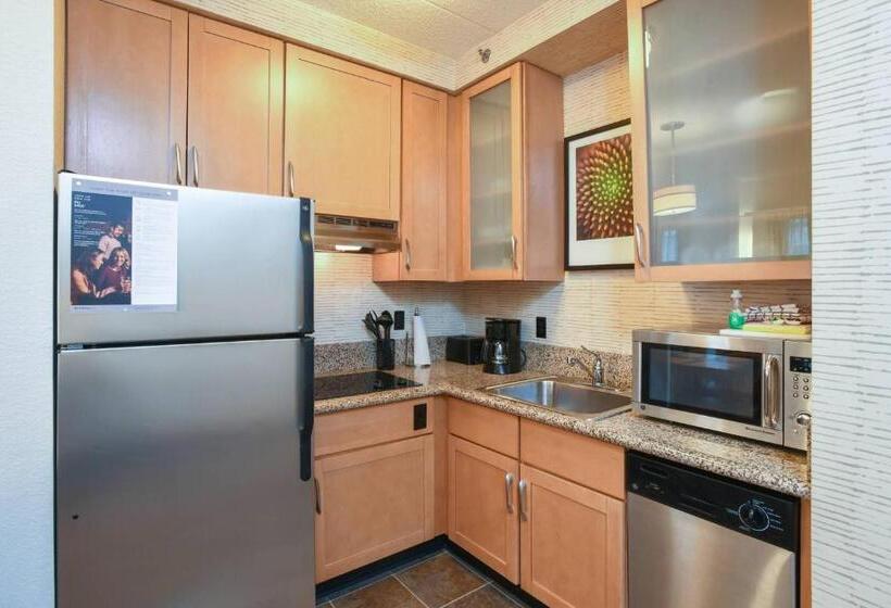 Люкс, Residence Inn Cincinnati North West Chester