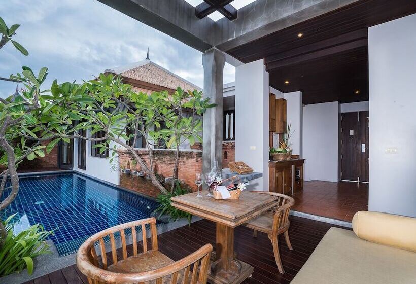 带花园景观和一个卧室的别墅, Royal Muang Samui Villas   Sha Extra Plus