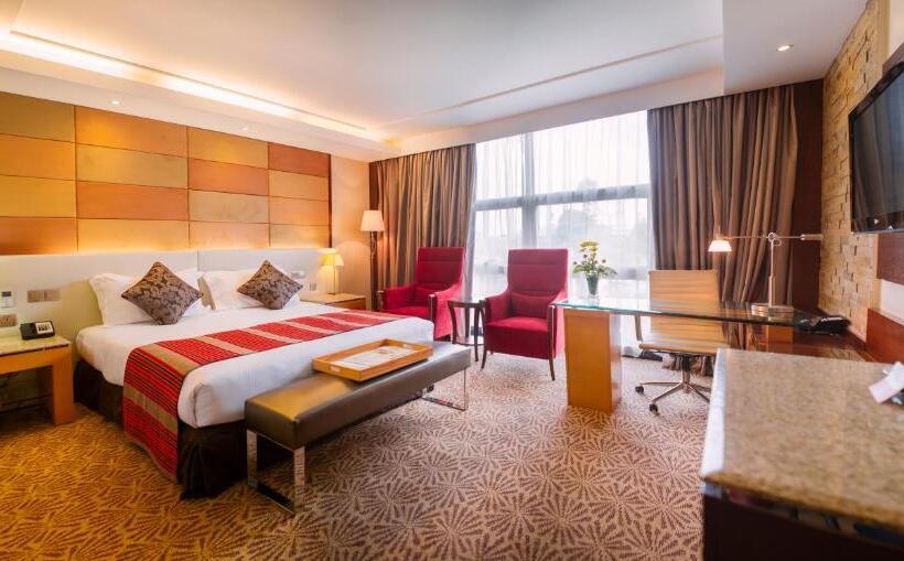 اتاق سوپریور, The Boma Nairobi
