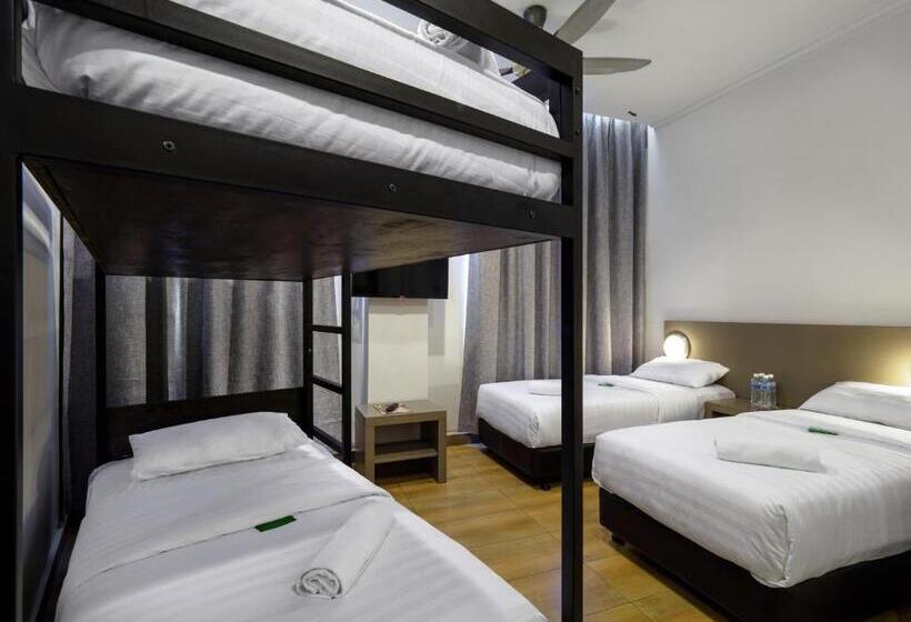 Семейный Номер, Tune Hotels   1 Borneo, Kota Kinabalu