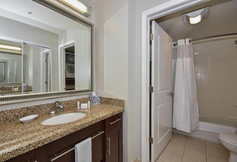 Люкс 2 Спальни, Residence Inn Charlotte Concord