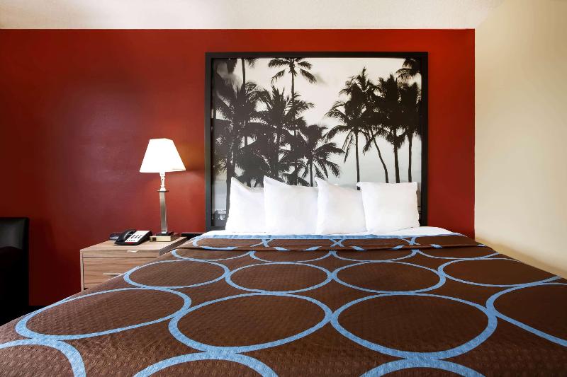 Люкс Кровать Кинг, Country Inn & Suites By Radisson St. Peters Mo