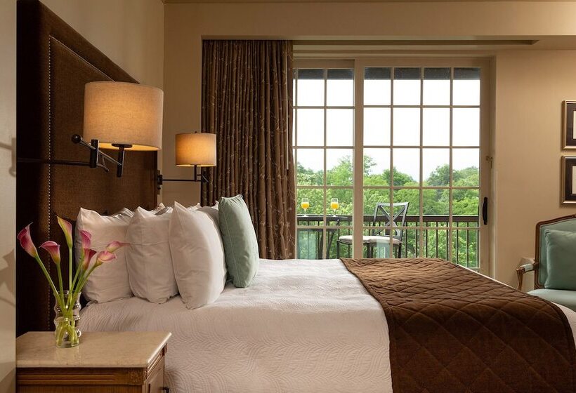 Номер Deluxe с Балконом, Diamond Mills Resort