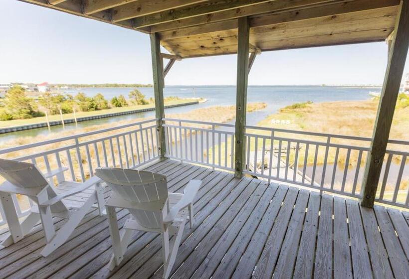 Стандартный Номер Кровать Кинг, The Burrus House Inn Waterfront Suites