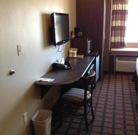 장애인을 위한 스위트, Microtel Inn & Suites