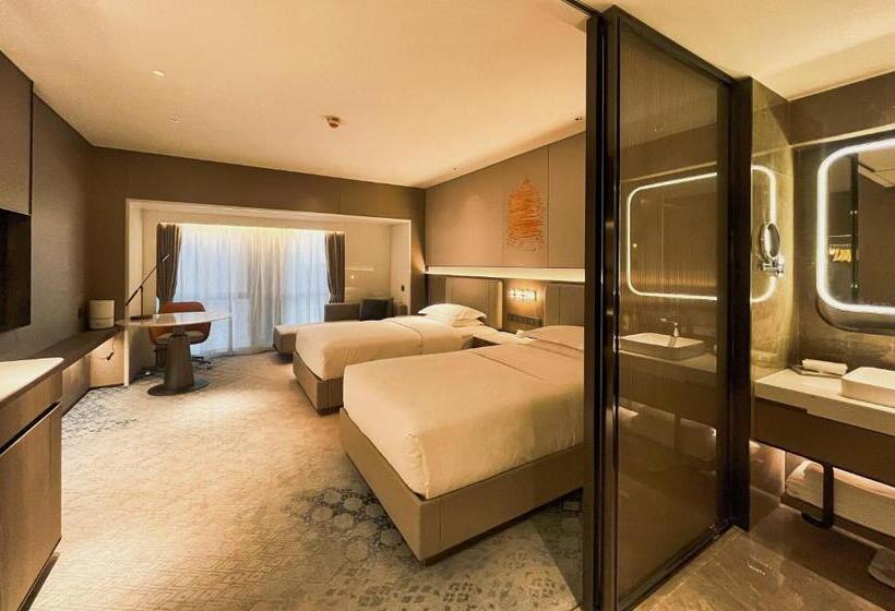 Номер Superior Вид на Сад, Crowne Plaza Hohhot City Center
