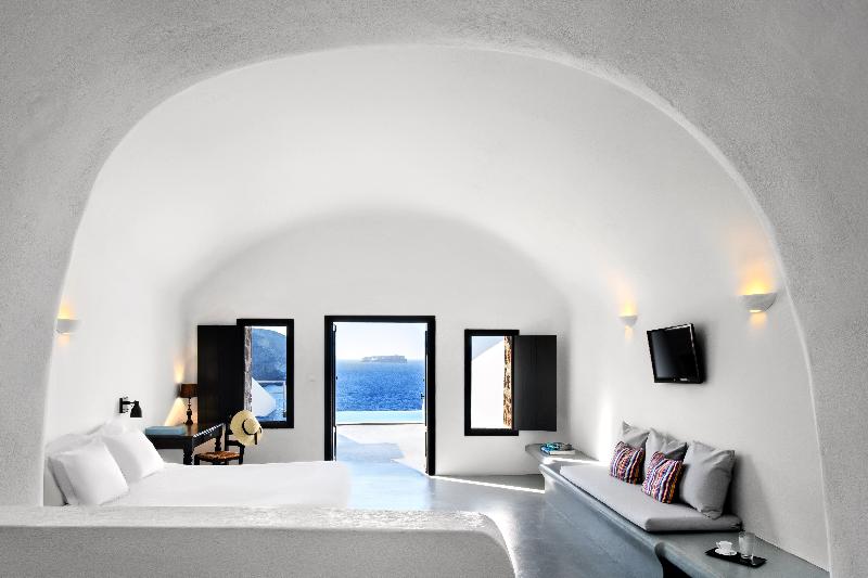 전용 풀장 스위트, Grand Ambassador Santorini