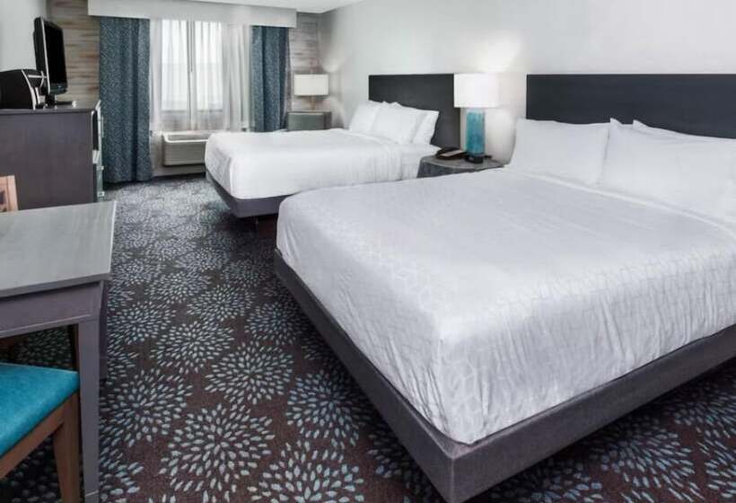 带2个双人床的标准工作室, Holiday Inn Resort South Padre Island Beach Front, An Ihg