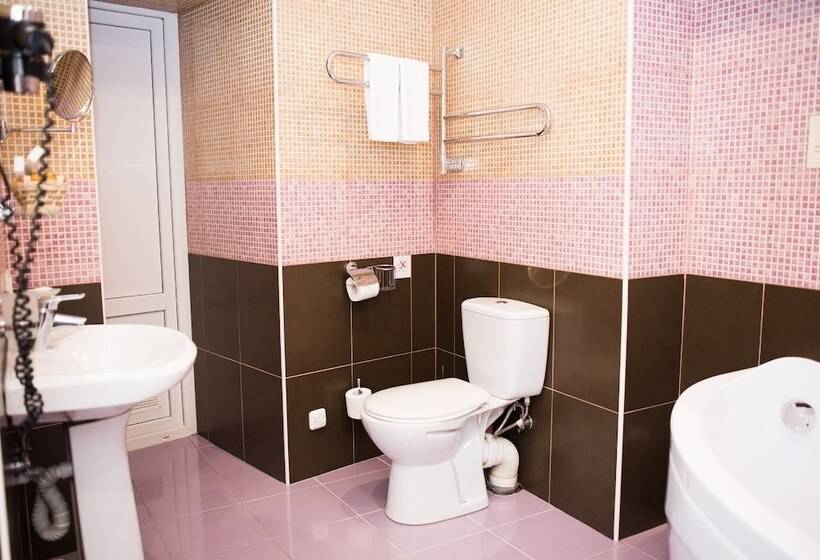 سوییت, Nevsky Bereg 93