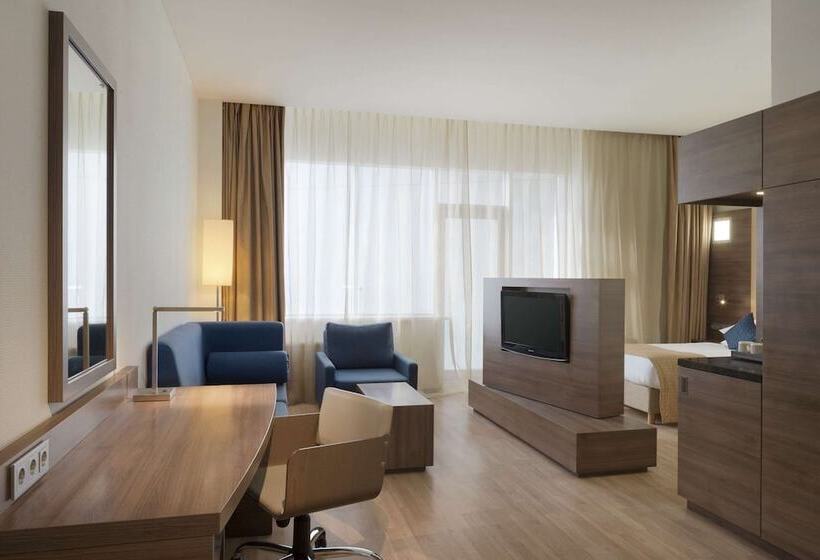 اتاق سوپریور, Ramada Encore Kyiv