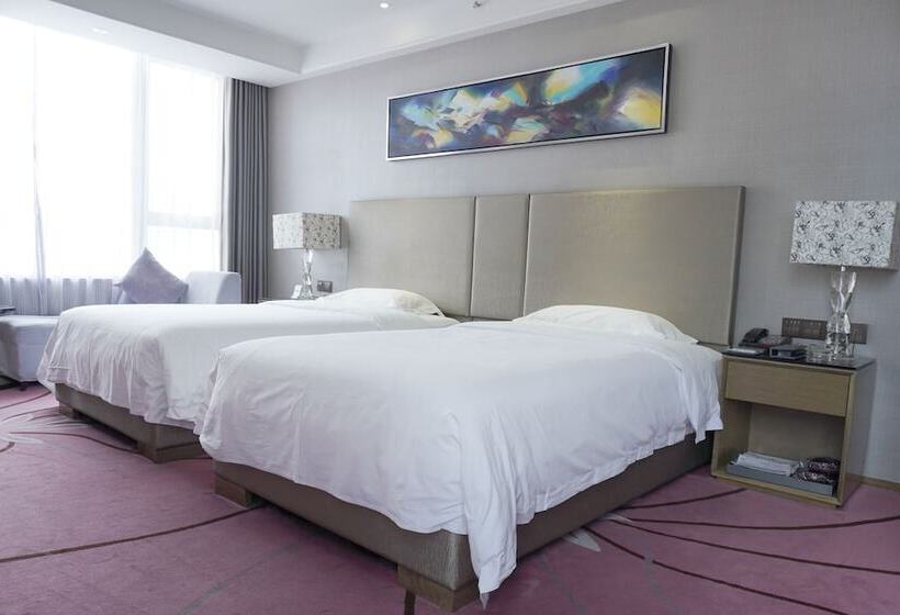 Номер Executive, La Perle International Hotel   Free Shuttle Between Hotel And Exhibition Center During Canton Fair &