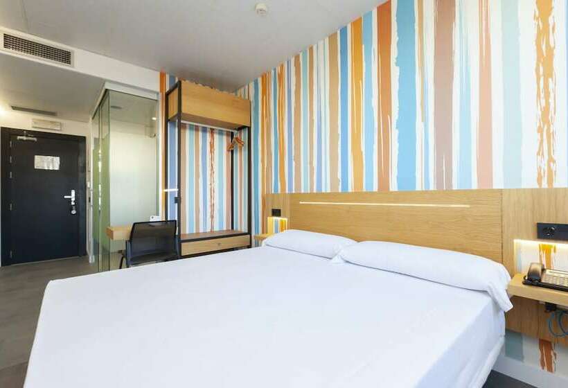 Habitación Estándar, Vertice Roomspace