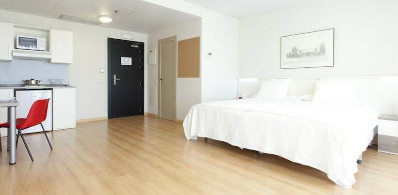 Habitación Familiar, Vertice Roomspace