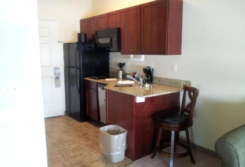 스위트, Extended Stay Americas Suites   Minot