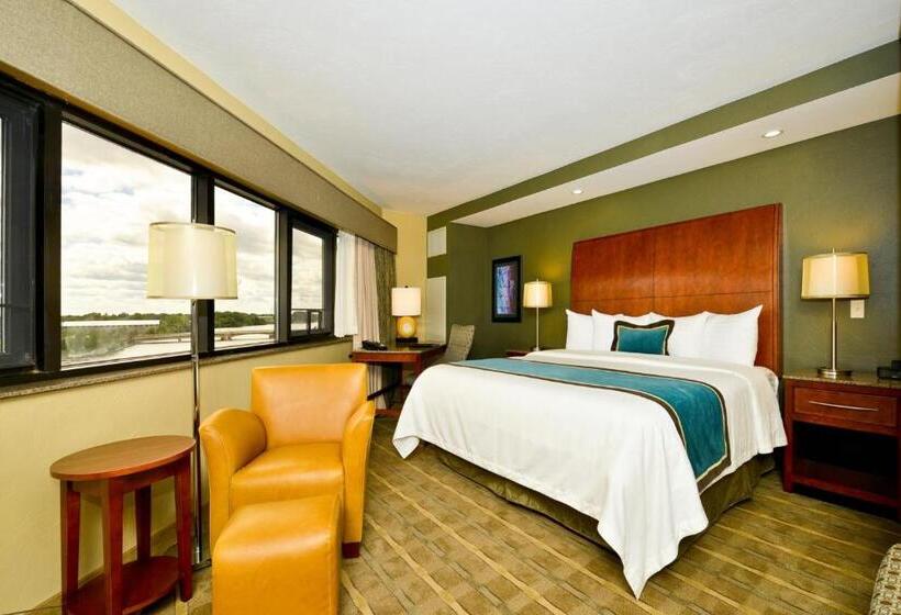 스위트 킹사이즈 침대, Oshkosh Marriott Waterfront Hotel & Convention Center