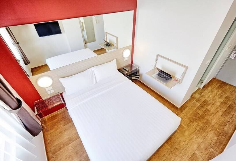 Номер Стандарт, Red Planet Phuket Patong   Sha Extra Plus