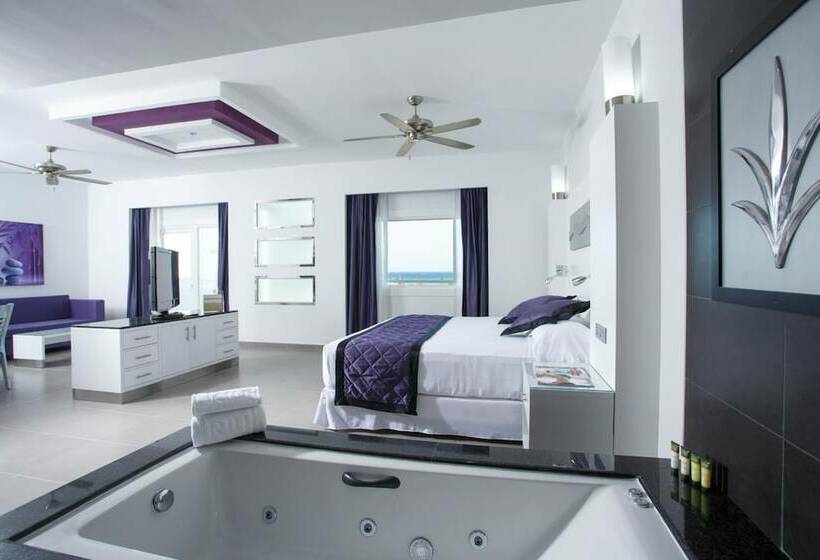 سوئیت پریمیوم با چشم‌انداز دریا, Riu Palace Jamaica   Adults Only   All Inclusive