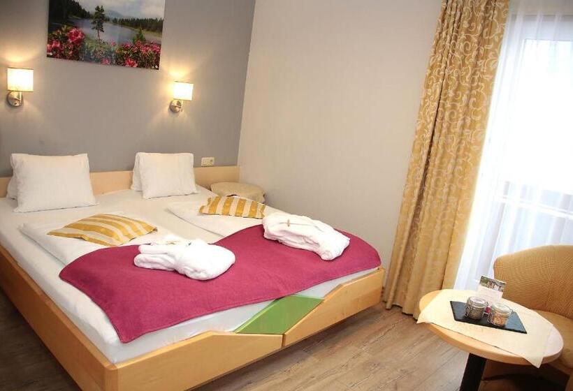 스탠다드 발코니 룸, Genusshotel Almrausch