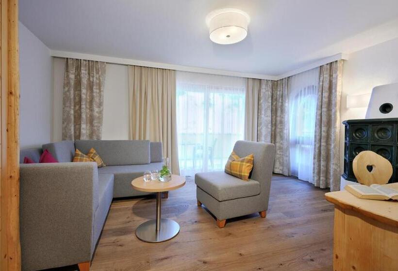 سوییت جونیور, Ritzlerhof   Adults Only