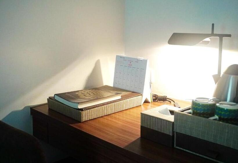 اتاق لوکس, S33 Compact Sukhumvit