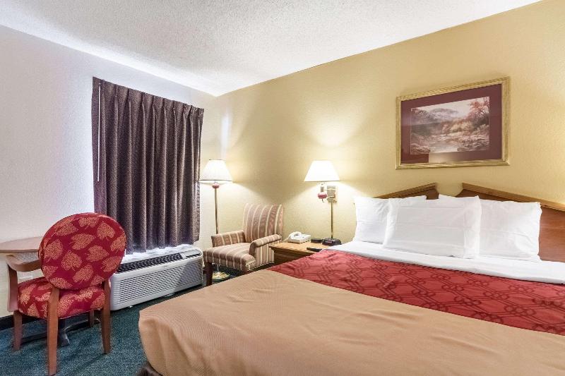 Номер Executive, The Aston Motel Tamworth