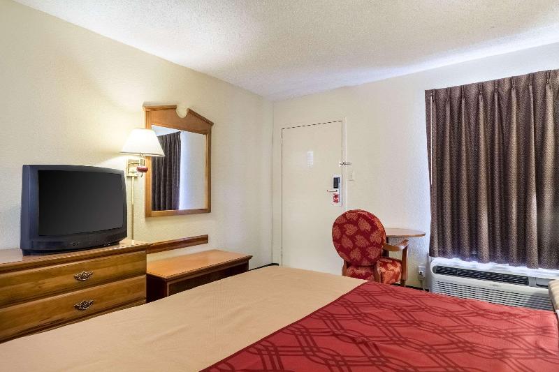 Номер Executive, The Aston Motel Tamworth