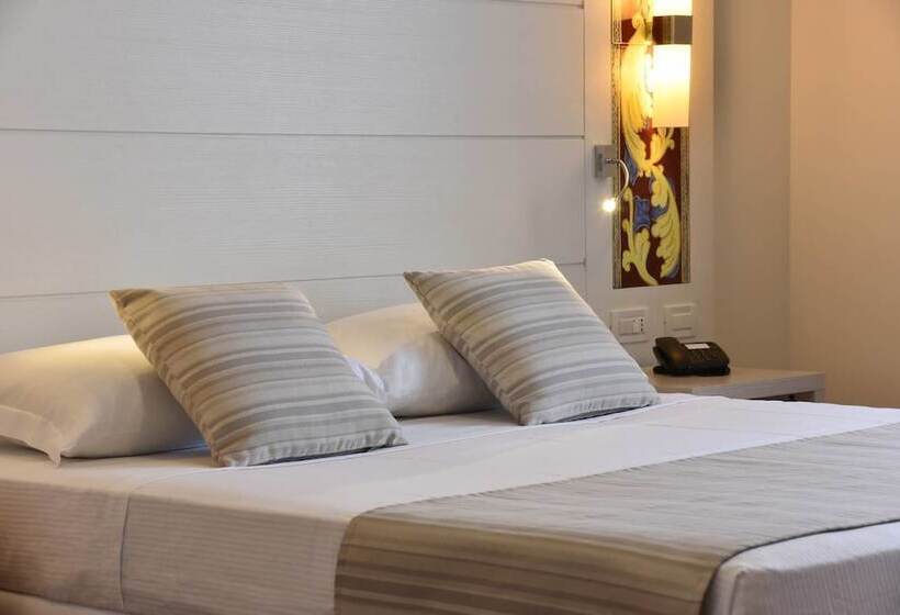 سوییت با چشم‌انداز دریا, Parco Degli Aromi Resort & Spa