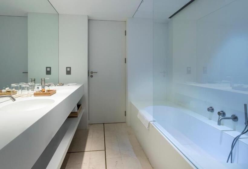 Люкс, Sense Hotel Sofia, A Member Of Design Hotels
