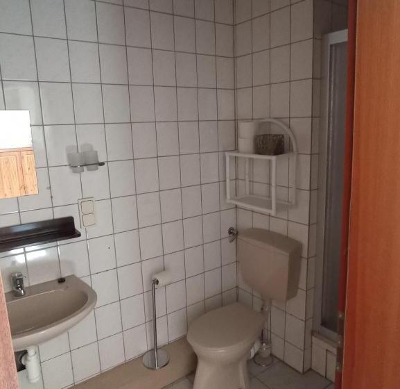 Номер Basic, Gasthaus Zum Goldenen Roß