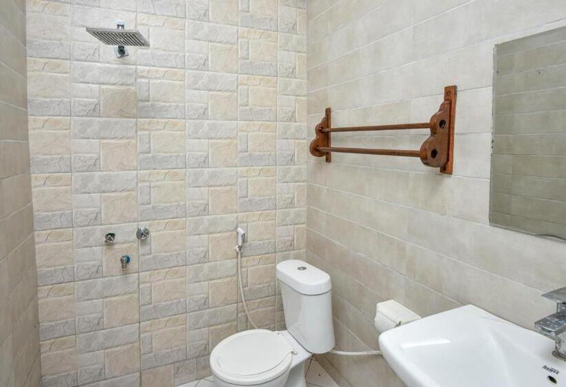Номер Стандарт Совместная Ванная, Kuti Hotel Stone Town
