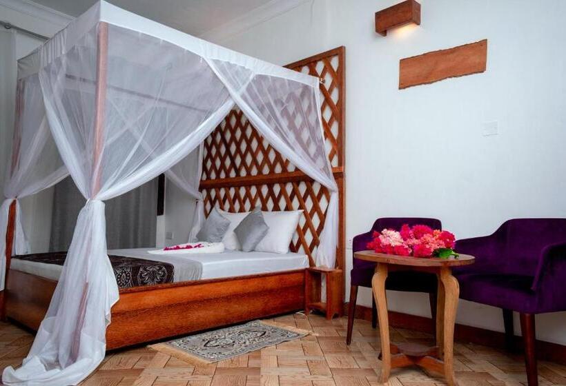Номер Deluxe, Kuti Hotel Stone Town