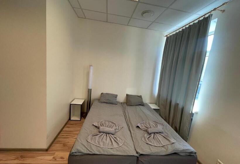 اتاق استاندارد, Mr Jo’s Hostel