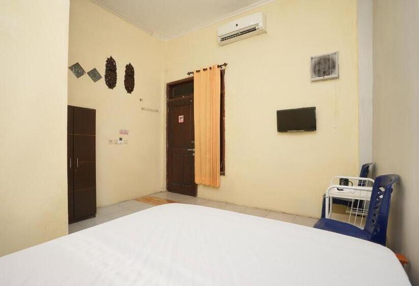 Номер Стандарт, Koolkost Syariah Near T1 Juanda Airport 3