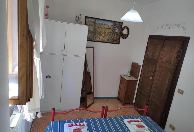 Номер Economy, Le Stanze Della Terrazza Sul Borgo