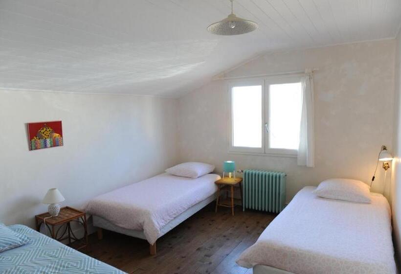 Трехместный Номер Комфорт, La Villa Tamaris Maison à Partager