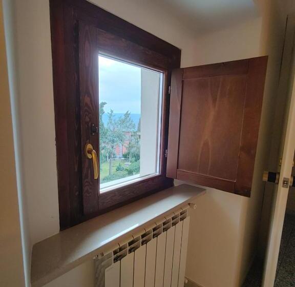 Номер Стандарт Вид на Горы, Borgo Sciugolo