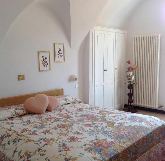 Номер Стандарт Вид на Море, Albergo Franzone