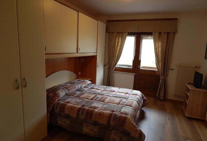Студио Стандарт с Террасой, Residence La Pineta