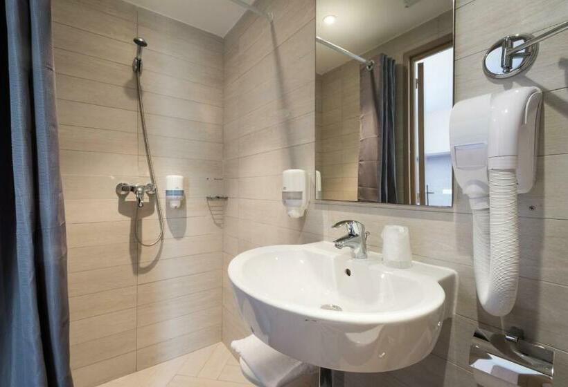 غرفة قياسية مطلة على الجبل, Hôtel Thalassa