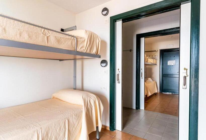 共用房间的床, Albergue Inturjoven Punta Umbría