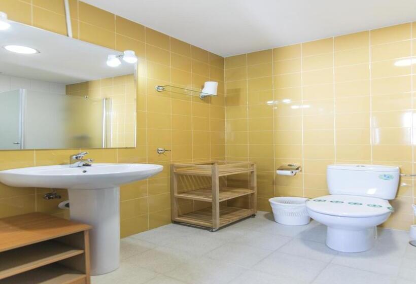 共用房间的床, Albergue Inturjoven Punta Umbría