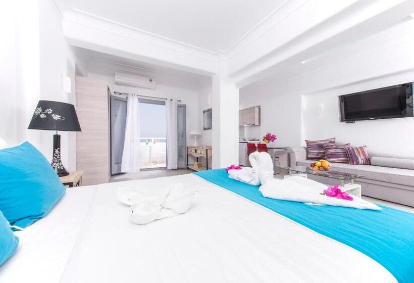 Люкс Вид на Море, Blue Waves Suites & Apartments