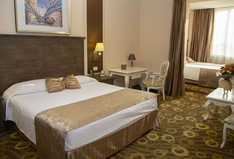 주니어 스위트, Imperial Palace Hotel Yerevan