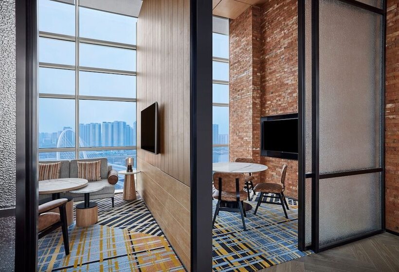 جناح ديلوكس, Sheraton Zhaoqing Dinghu
