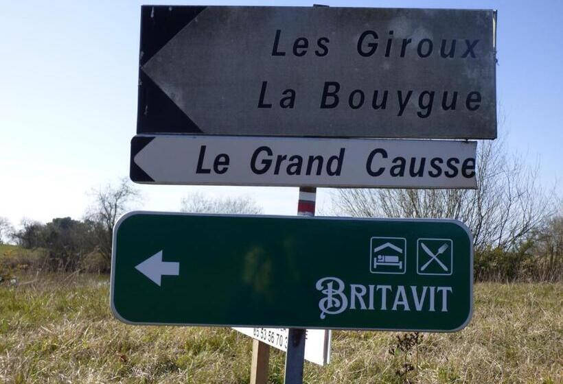 Номер Стандарт Вид на Сад, Britavit