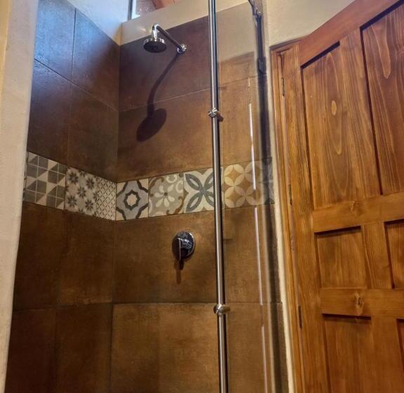 Suite Deluxe, Junvay
