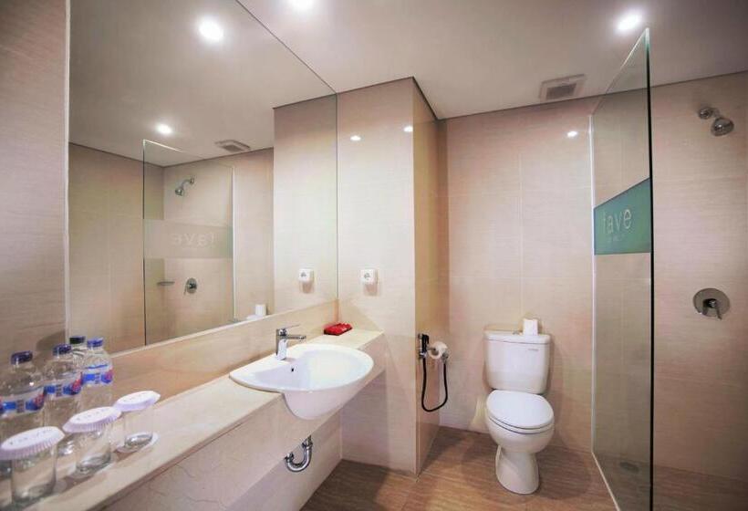 Семейный Номер, Favehotel   Pantai Losari Makassar