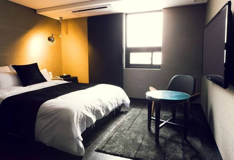 Номер Deluxe, Busan Amare